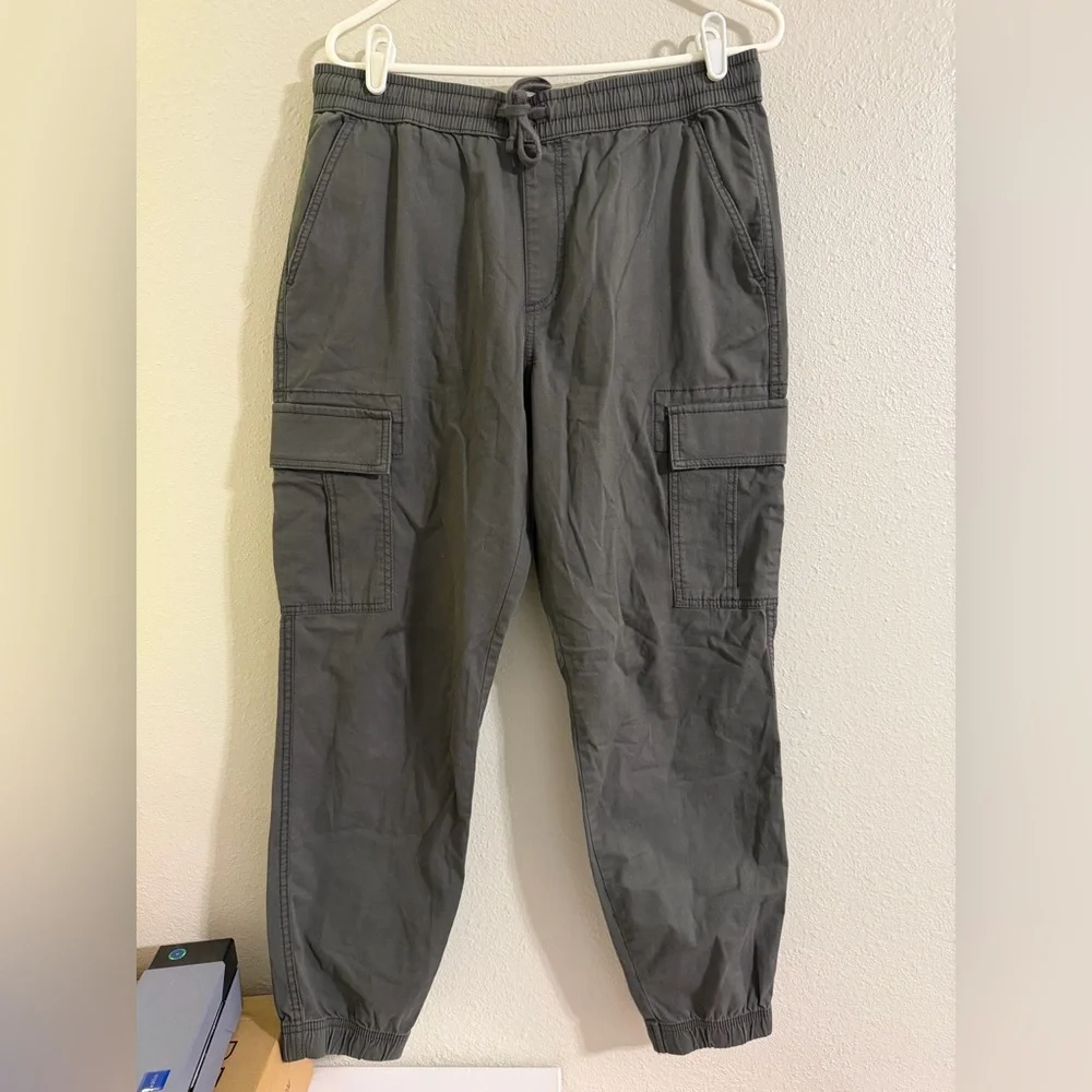 Sonoma stylish gray